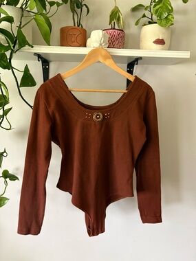 Cache Brown Long-Sleeve Scoop Neck Bodysuit with Button Accent